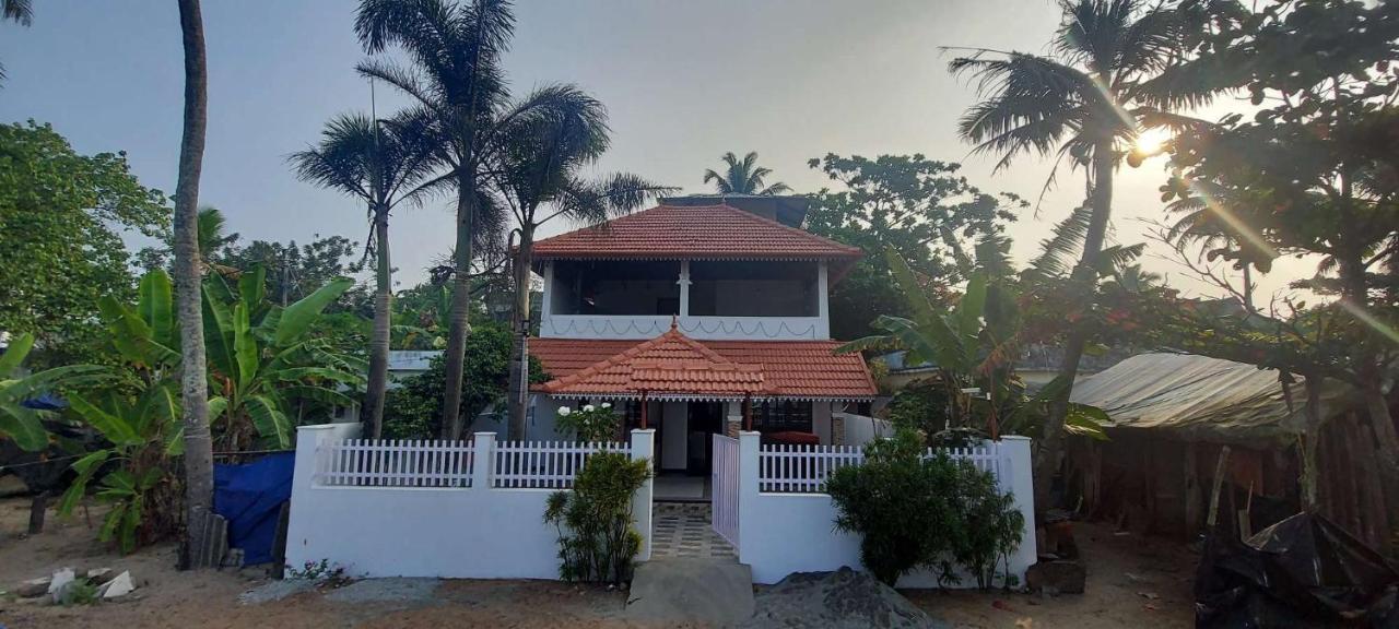 Happy Seas Beach Villa Alappuzha Exterior photo